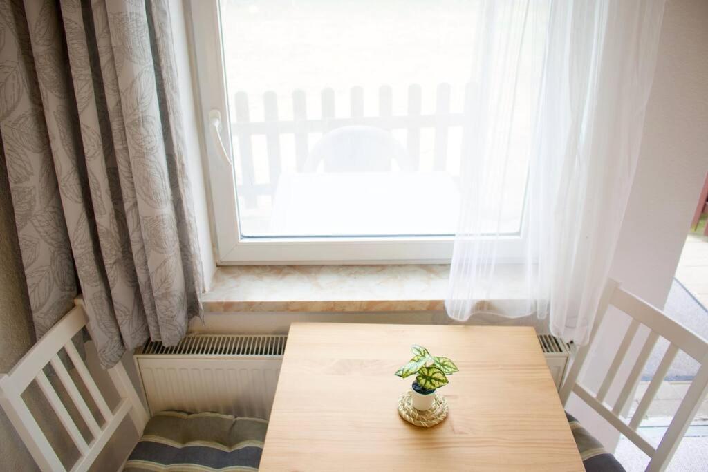 Schoener Gartenbungalow Sellin  Bagian luar foto